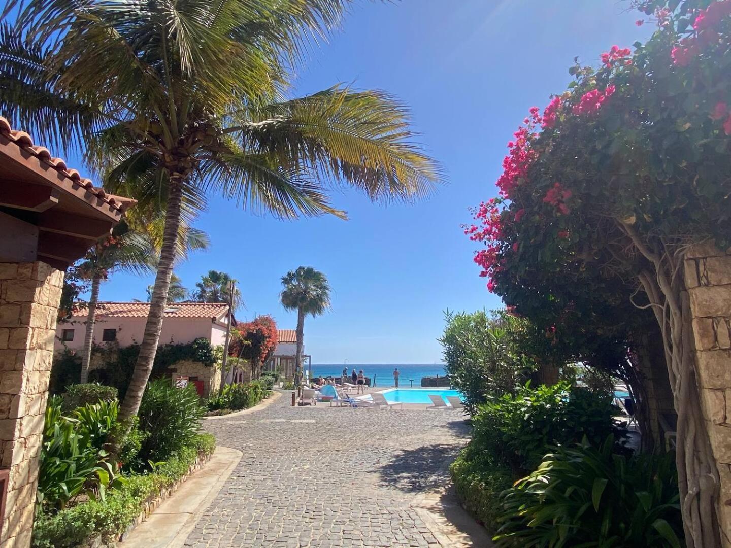 Porto Antigo 1 - Three Bedroom, Pool & Wifi Apartment Santa Maria